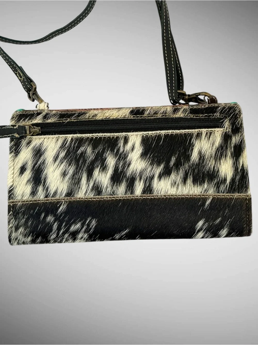 Unbranded western style